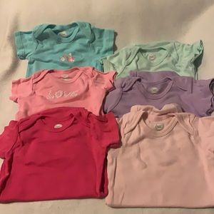 Baby girl set of onesies